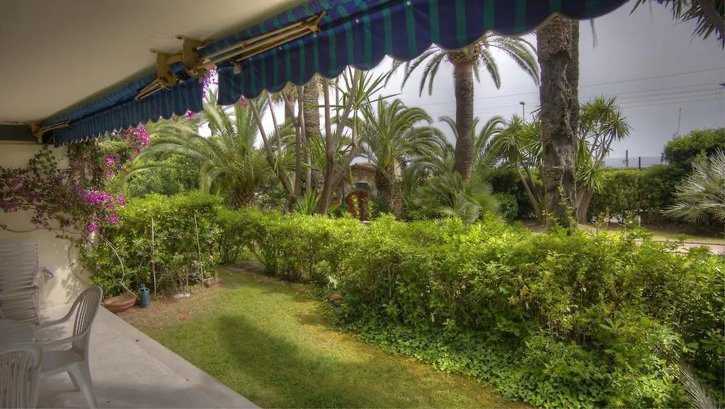 Eden Park 3 Pieces 4 Etoiles 100M Des Plages Piscines Spa Parking Apartmán